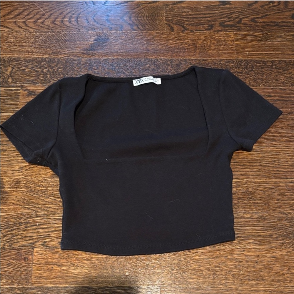 Zara Elegant Black Women's Cropped Top